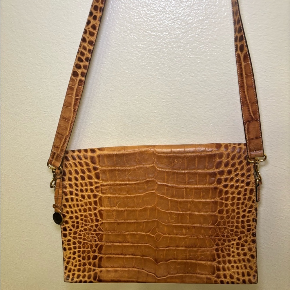Dooney & Bourke vintage rare Brown Crocodile Crossbody Bag - Picture 2 of 5